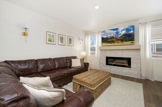 6491 Globeflower St in Wellington, CO - Building Photo - Building Photo