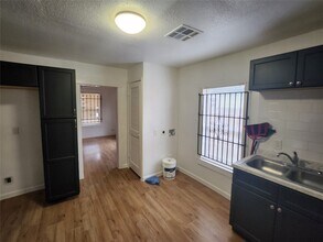 3206 Anita St in Houston, TX - Building Photo - Building Photo