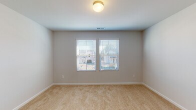 129 Maple Tree Ln in Clayton, NC - Building Photo - Building Photo