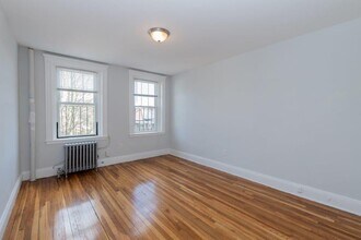 280 Chestnut Ave, Unit 4 in Boston, MA - Building Photo - Building Photo