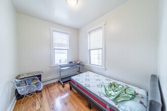 29 Vroom St in Jersey City, NJ - Building Photo - Building Photo