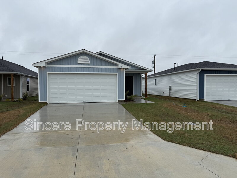 316 Cattle Dr in Haskell, OK - Foto de edificio
