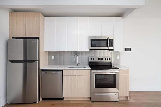 property at 23-33 Astoria Blvd