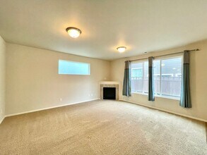 12312 23rd Dr SE in Everett, WA - Building Photo - Building Photo