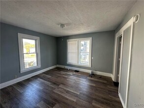 116 S Hamilton St in Watertown, NY - Building Photo - Building Photo