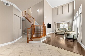 39 San Tomas Dr in Pittsburg, CA - Building Photo - Building Photo