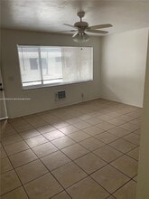 2225 Van Buren St in Hollywood, FL - Building Photo - Building Photo