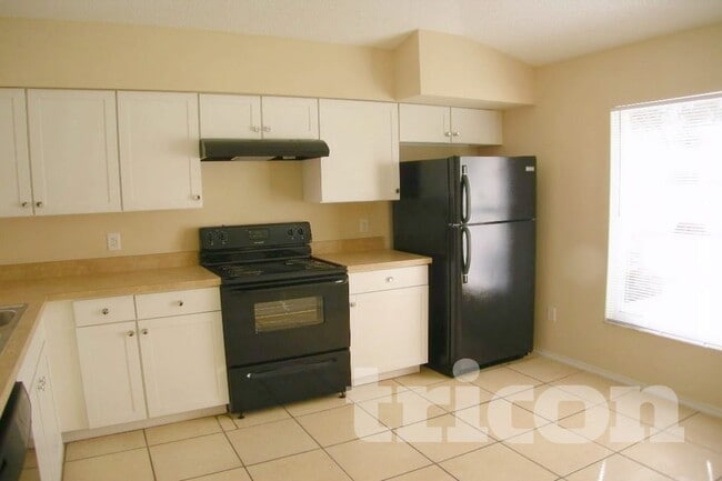 2680 Chatham Cir in Kissimmee, FL - Foto de edificio - Building Photo