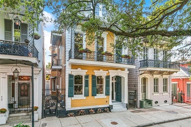 property at 632 Esplanade Ave