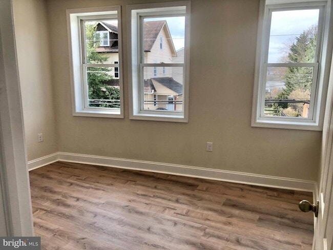 property at 137 E Spring Ave