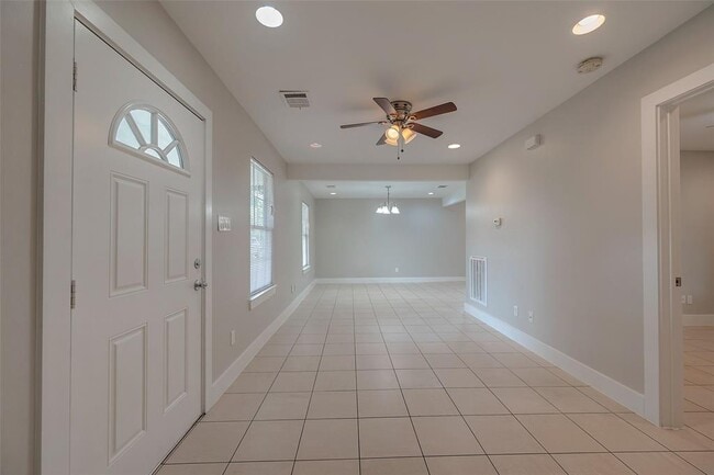 7229 Moline St in Houston, TX - Building Photo - Building Photo