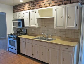 4732 Westfield Ave in Portage, MI - Building Photo - Building Photo