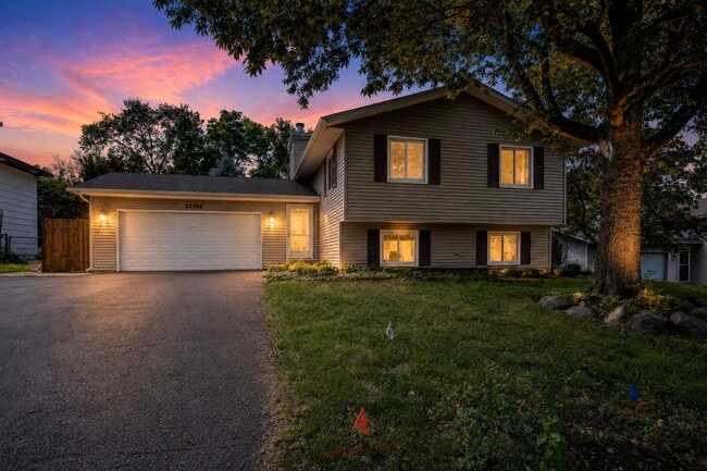 property at 14184 Aspen Ave NE