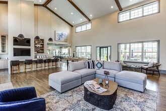 116 Brahms Ct in Wheaton, IL - Building Photo - Building Photo