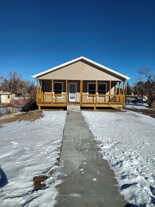 710 W 6th St in Cheyenne, WY - Building Photo