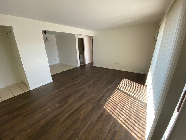 12715 Lacrosse Ave, Unit 301 in Alsip, IL - Building Photo - Building Photo