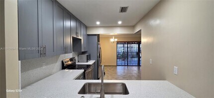 1777 W 59th St in Hialeah, FL - Building Photo - Building Photo