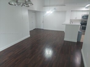 4520 NW 107th Ave in Doral, FL - Building Photo - Building Photo