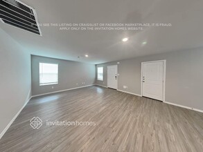 7238 Lincoln Trce in San Antonio, TX - Foto de edificio - Building Photo