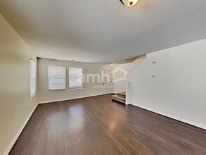 1830 S 875 E in Clearfield, UT - Foto de edificio - Building Photo