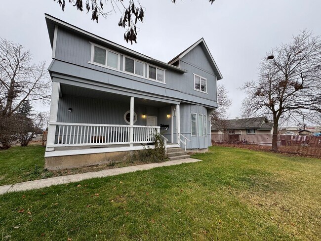 4708 N Napa St in Spokane, WA - Building Photo - Building Photo