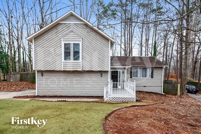 property at 855 Lost Creek Cir