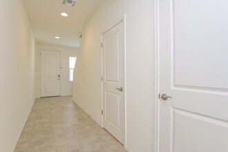 11219 S Weismann Dr in Vail, AZ - Building Photo - Building Photo