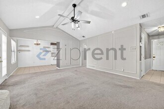 6100 Paradise Dr in Arlington, TX - Building Photo - Building Photo