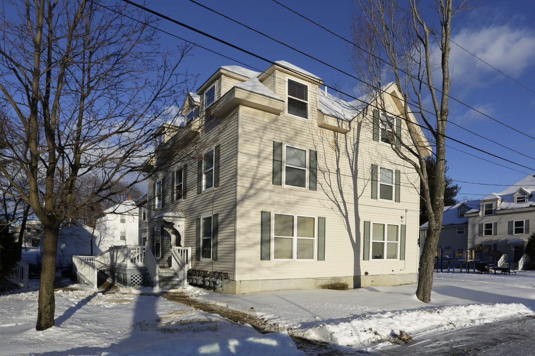 Steeple Square in Westbrook, ME - Building Photo