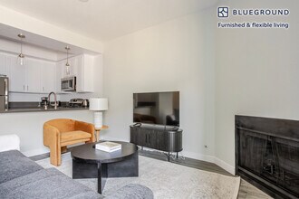 711 N Sweetzer Ave in Los Angeles, CA - Building Photo - Building Photo