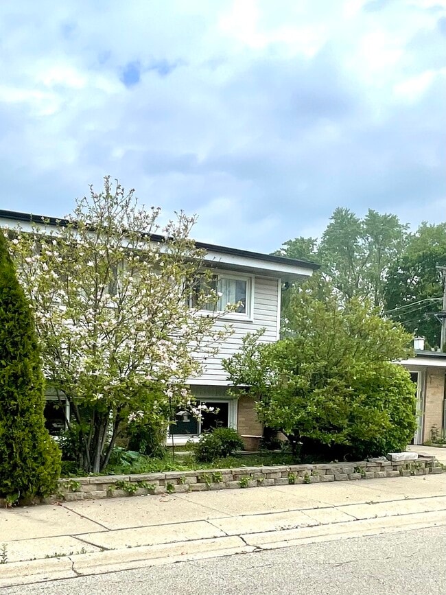 property at 358 Walnut Ave