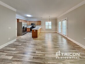 206 Cole Ct in Canton, GA - Building Photo - Building Photo