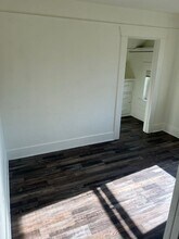 1014 W 11th Ave in Eugene, OR - Building Photo - Building Photo