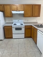 27 Baywood Ct NW in Fort Walton Beach, FL - Building Photo - Building Photo