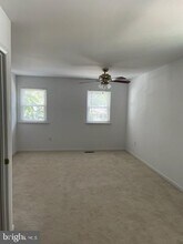 14269 Silverdale Dr in Woodbridge, VA - Building Photo - Building Photo