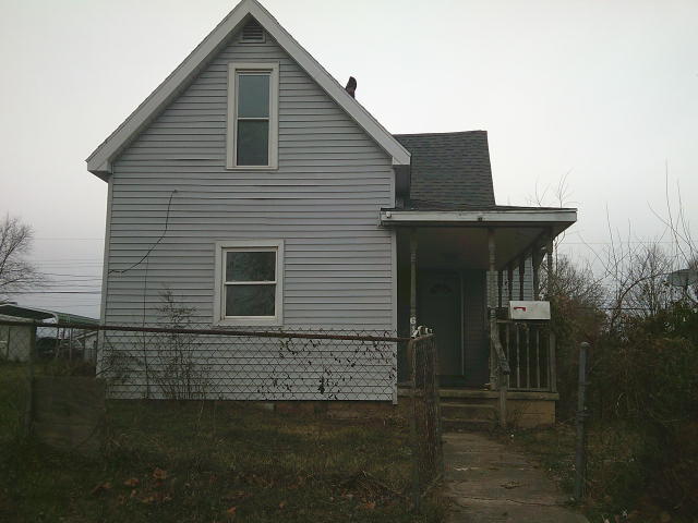 613 E Swayzee St in Marion, IN - Building Photo