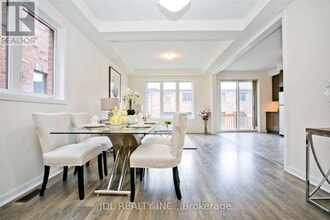 16 Casely Ave. in Richmond Hill, ON - Building Photo - Building Photo