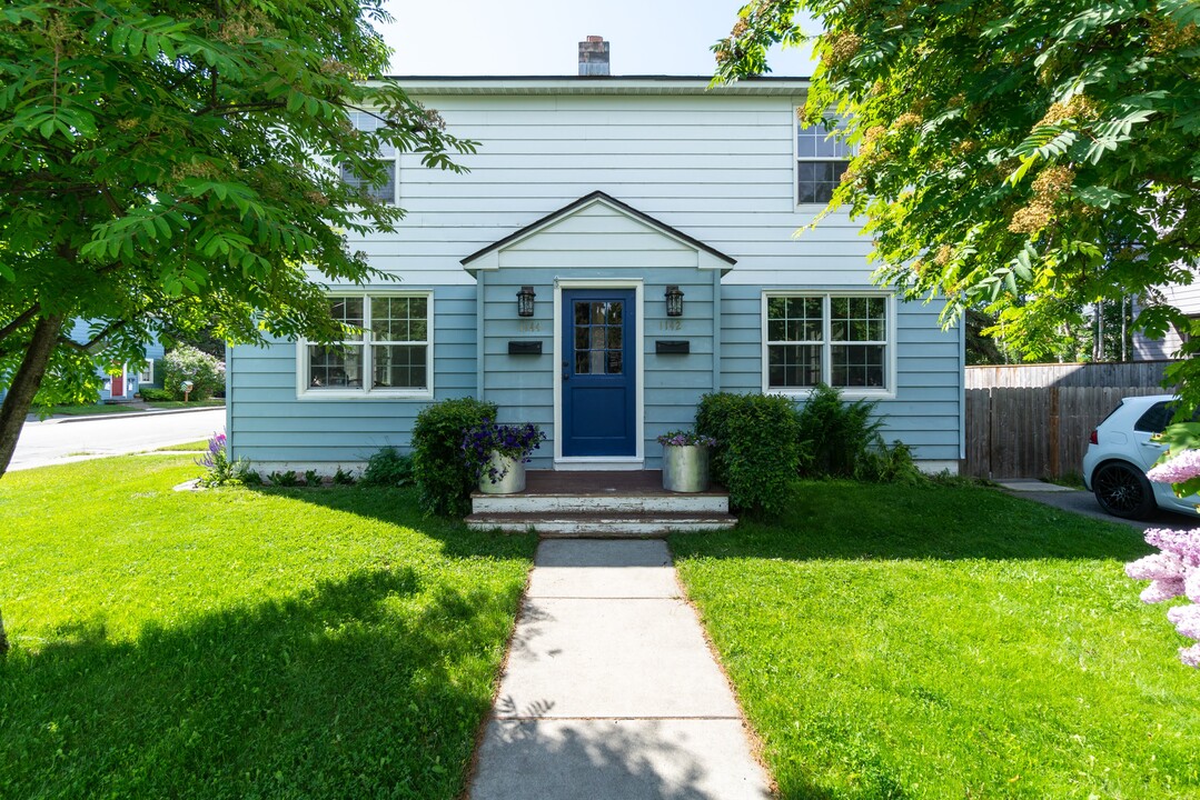 1142 H St in Anchorage, AK - Building Photo