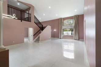 1142 NW 141st Ave in Pembroke Pines, FL - Building Photo - Building Photo