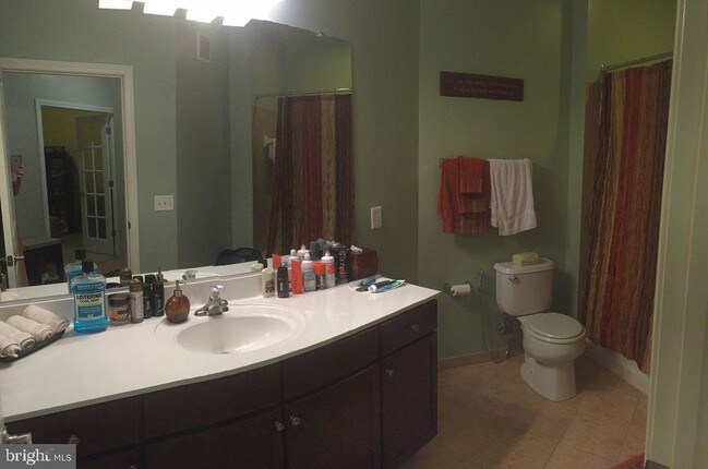 1391 Pennsylvania Ave SE-Unit -331 in Washington, DC - Building Photo - Building Photo