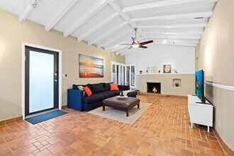 222 SE 16th Ave in Fort Lauderdale, FL - Building Photo - Building Photo