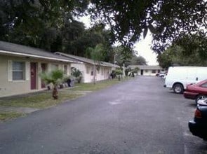 Zephyr Point Apartments in Zephyrhills, FL - Building Photo - Building Photo