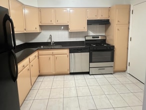 10353 Dearlove Rd, Unit 3I in Glenview, IL - Building Photo - Building Photo