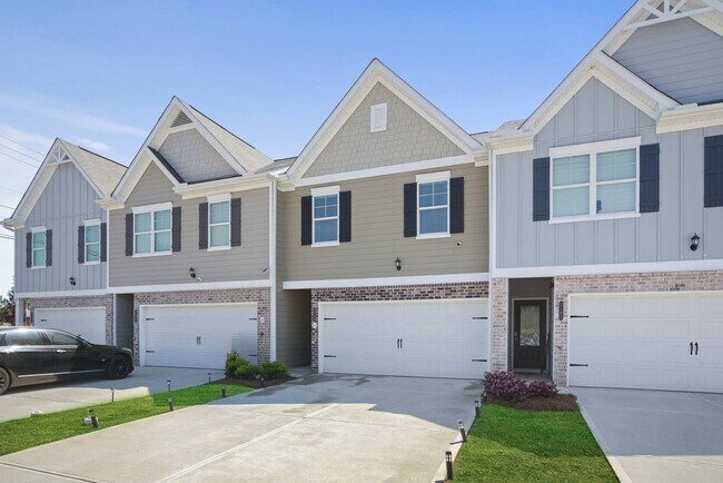 2158 Dougherty Pl in Hampton, GA - Building Photo - Building Photo