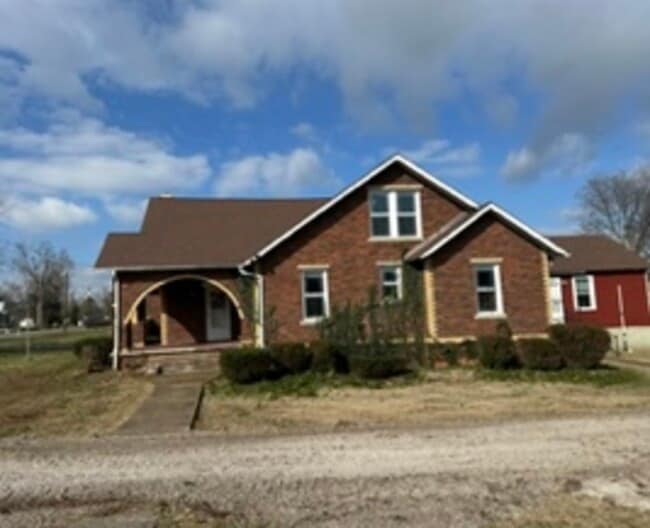 406 North Main St in Trenton, KY - Building Photo - Building Photo