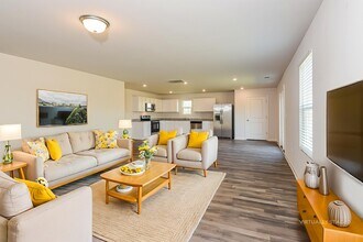 37 Oxford Ln in Kingston, GA - Foto de edificio - Building Photo