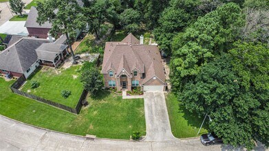 811 Liberty Way in Crosby, TX - Building Photo - Building Photo