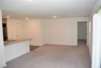 4055 Union Ln in North Port, FL - Building Photo - Building Photo