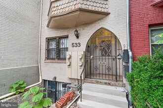533 Florida Ave NW in Washington, DC - Building Photo - Building Photo