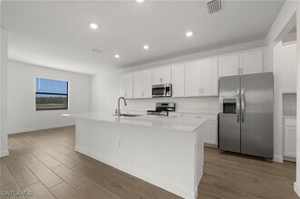 10837 Timber Creek Dr in Ft. Myers, FL - Building Photo - Building Photo
